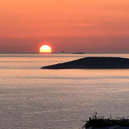 Ξενοδοχείο με διαμερίσματα Kaktus Κας